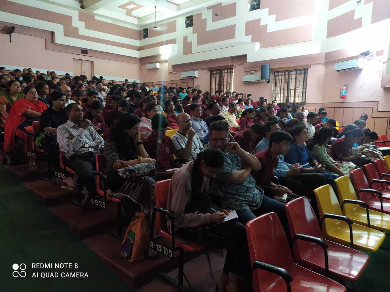 Guest lecture on How I cracked MHT CET exam by Neeraj Pendse